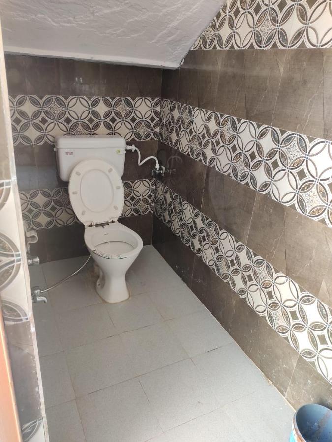 Nidhivan Homestay Vrindāvan エクステリア 写真