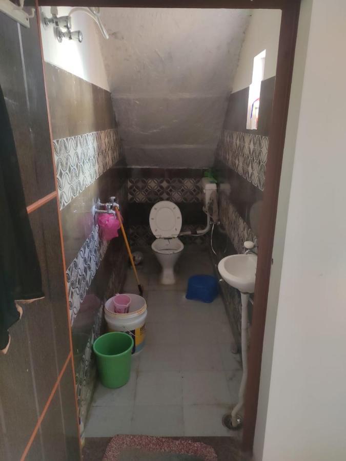 Nidhivan Homestay Vrindāvan エクステリア 写真