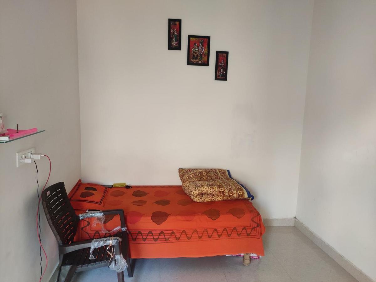 Nidhivan Homestay Vrindāvan エクステリア 写真